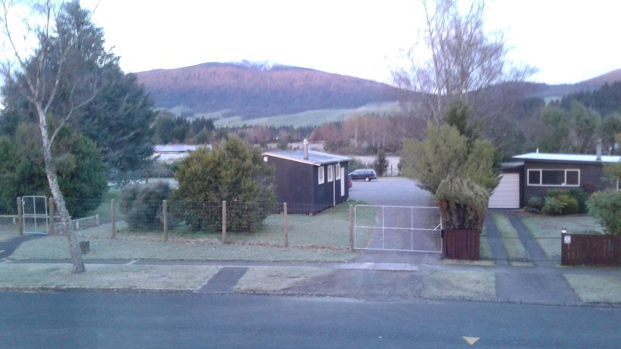 The Barn In Turangi Villa ภายนอก รูปภาพ