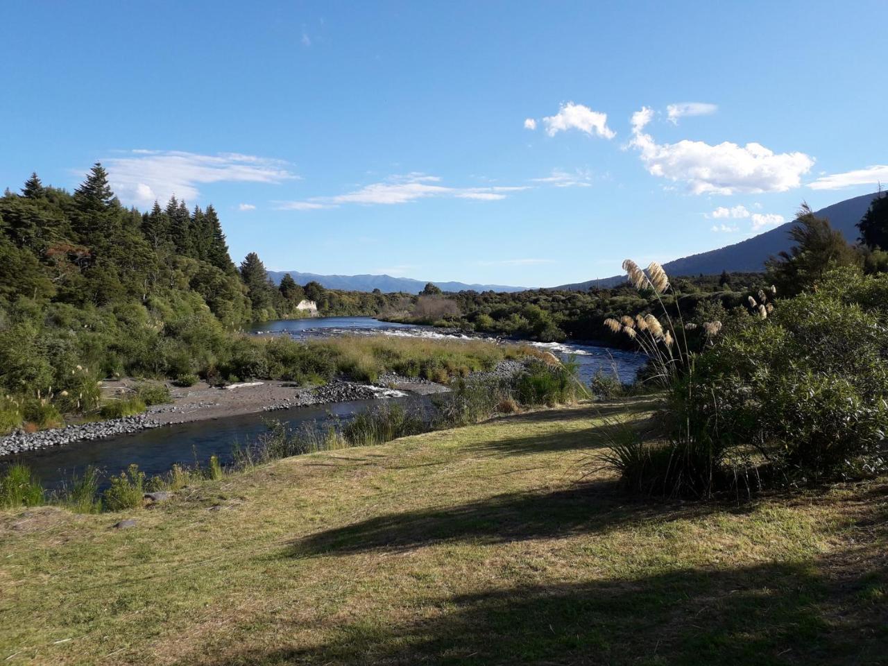 The Barn In Turangi Villa ภายนอก รูปภาพ
